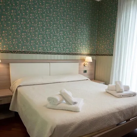 Passo Del Cavaliere Couette-café Tropea