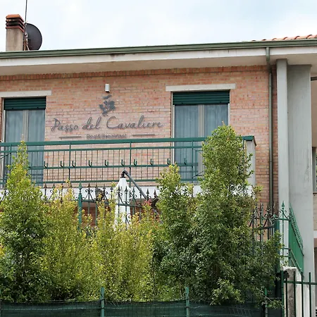 فندق مبيت وإفطار Passo Del Cavaliere 4*