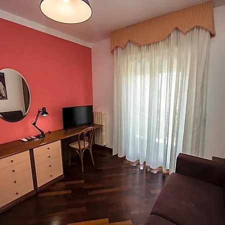 Passo Del Cavaliere Bed and breakfast 4*