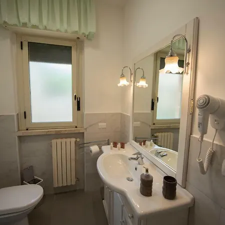 فندق مبيت وإفطار Passo Del Cavaliere تروبيا